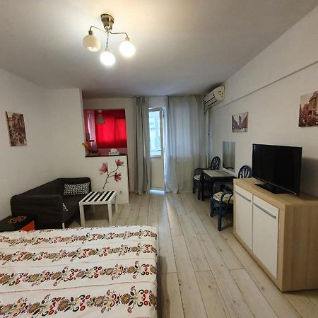 Garsonniera Maria Apartment Bucureşti Ngoại thất bức ảnh
